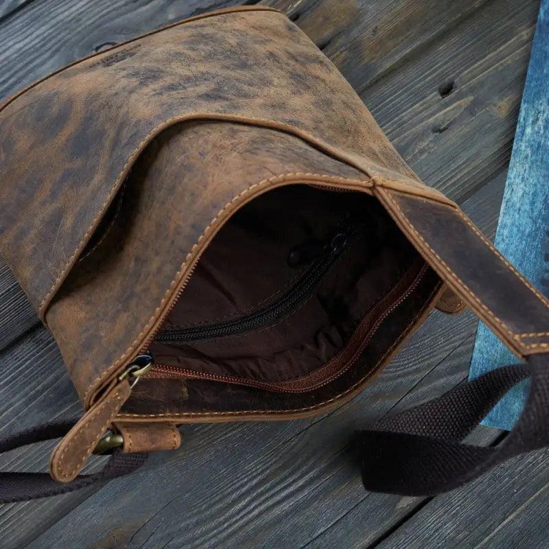 Italian Grain Leather Messenger Bag - Country in My Heart